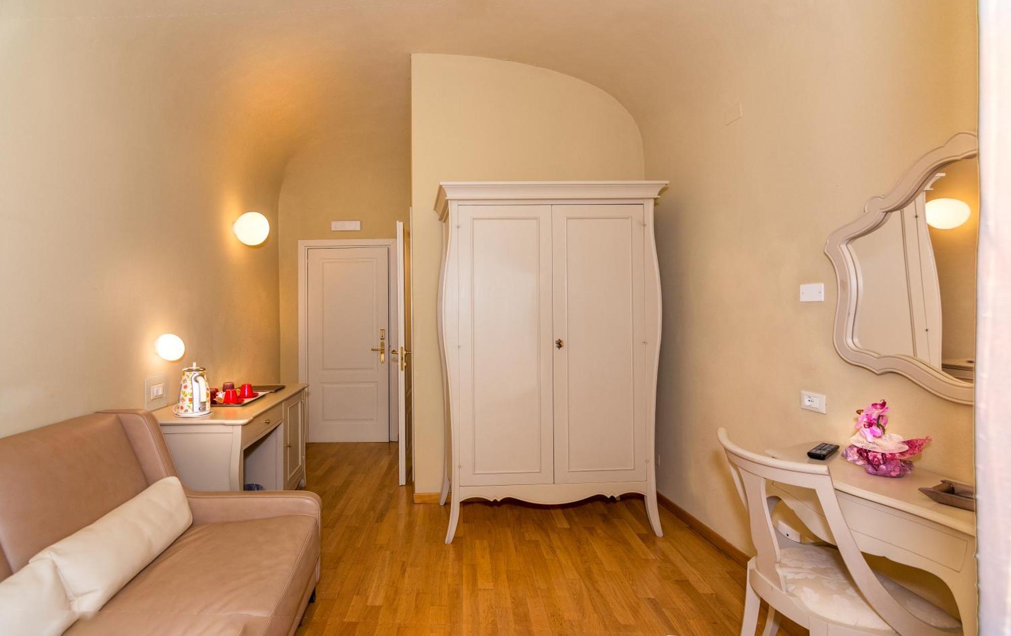 Residenza D'Epoca Relais I Miracoli Hotel Pisa Exterior foto