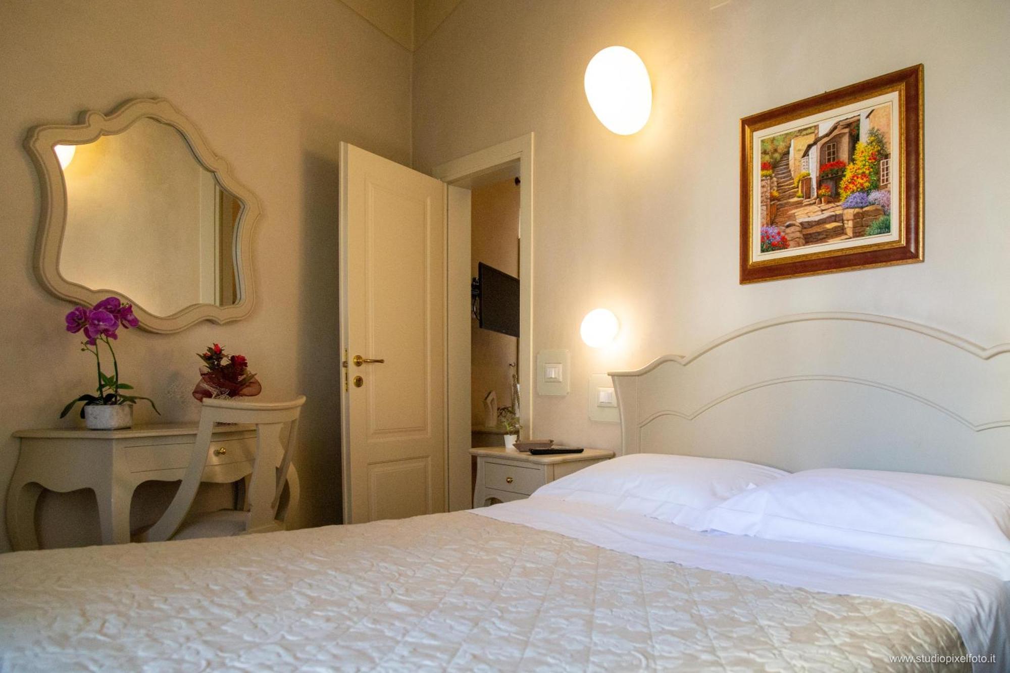 Residenza D'Epoca Relais I Miracoli Hotel Pisa Exterior foto