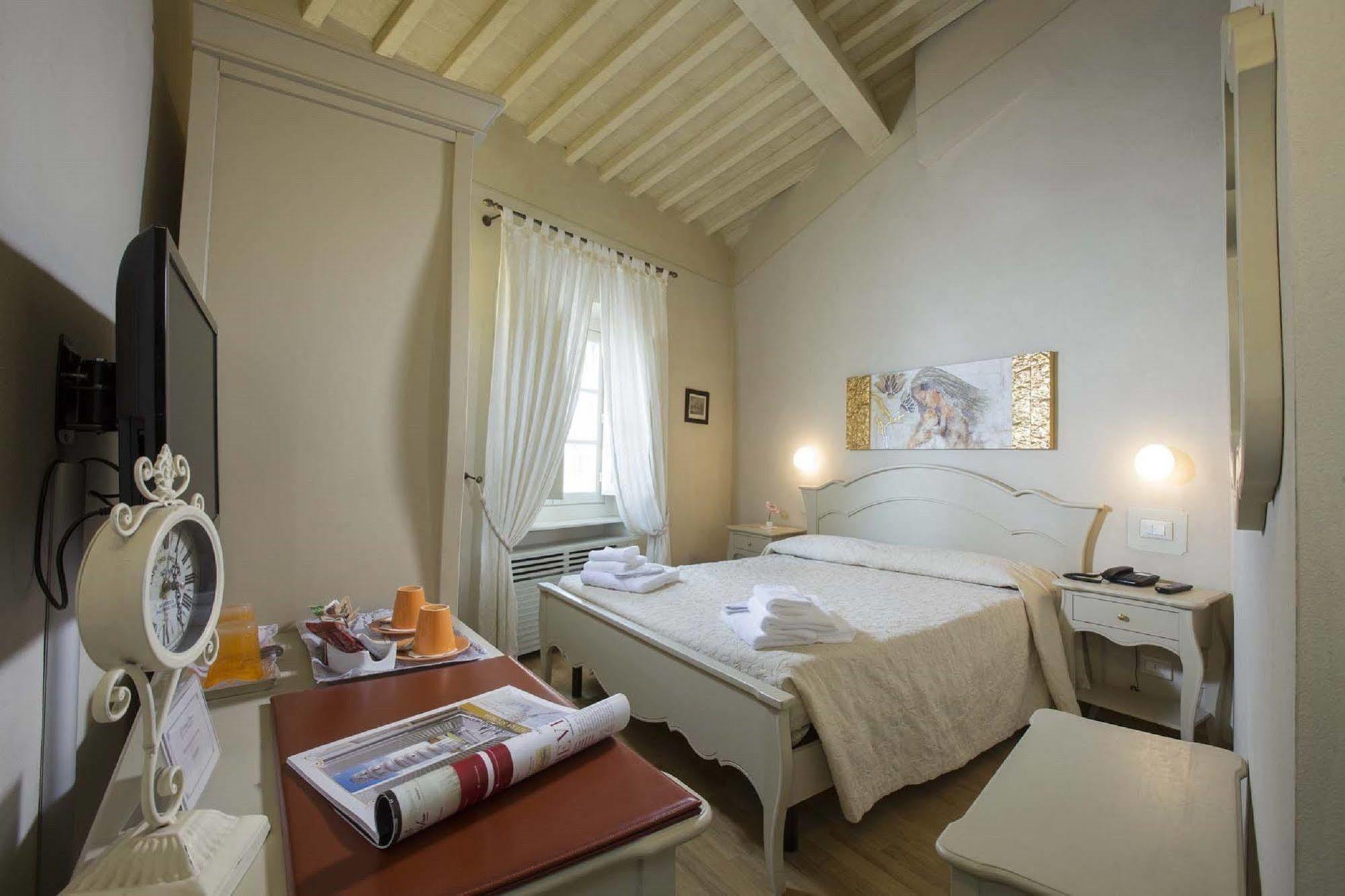 Residenza D'Epoca Relais I Miracoli Hotel Pisa Exterior foto